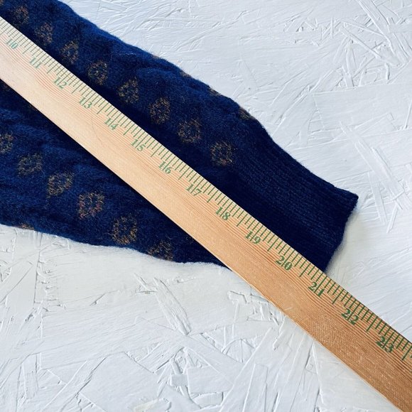 Lord & Taylor Kensington Collection Virgin Wool Sweater Mens Medium Italy Made - Picture 10 of 10